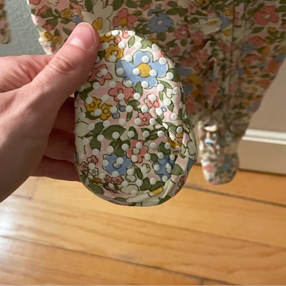 NWT Angel Dear Bamboo Ruffle Floral Print Footie Pajama 3-6M - Picture 4 of 5